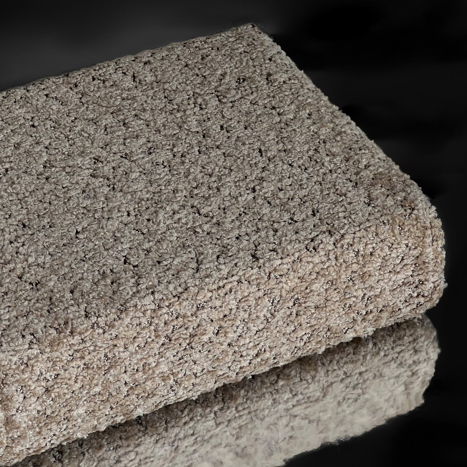 BARE CARAMEL BOUCLE COVER