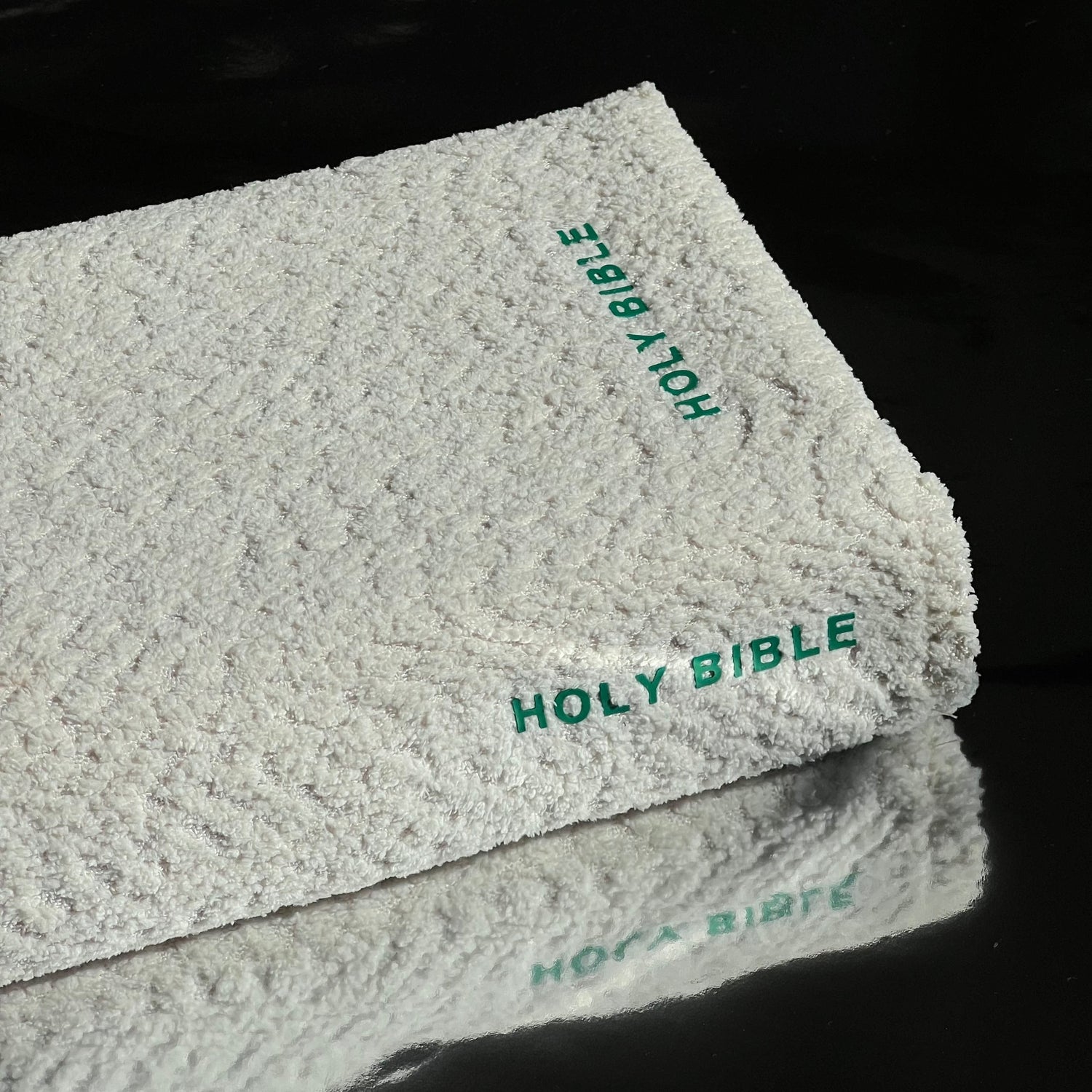 WHITE WITH GREEN TEXT BIBLE COVER